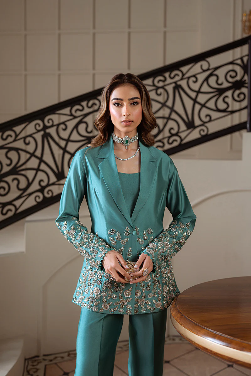 HURREM - Image 6
